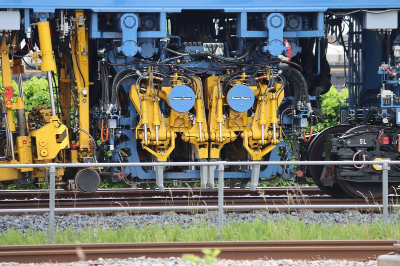 De nieuwe stopmachine van VolkerRail voor de eerste keer ingezet